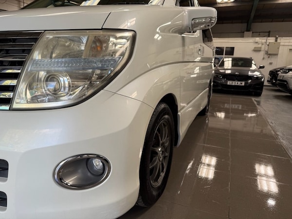 Used Nissan Elgrand 2006 for sale - 76118778: Photo 9