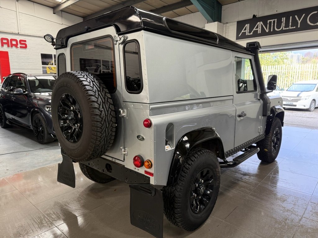 Used Land Rover Defender 2015 for sale - 77110458: Photo 6
