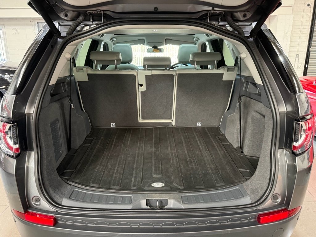 Used Land Rover Discovery Sport 2015 for sale - 77655118: Photo 22