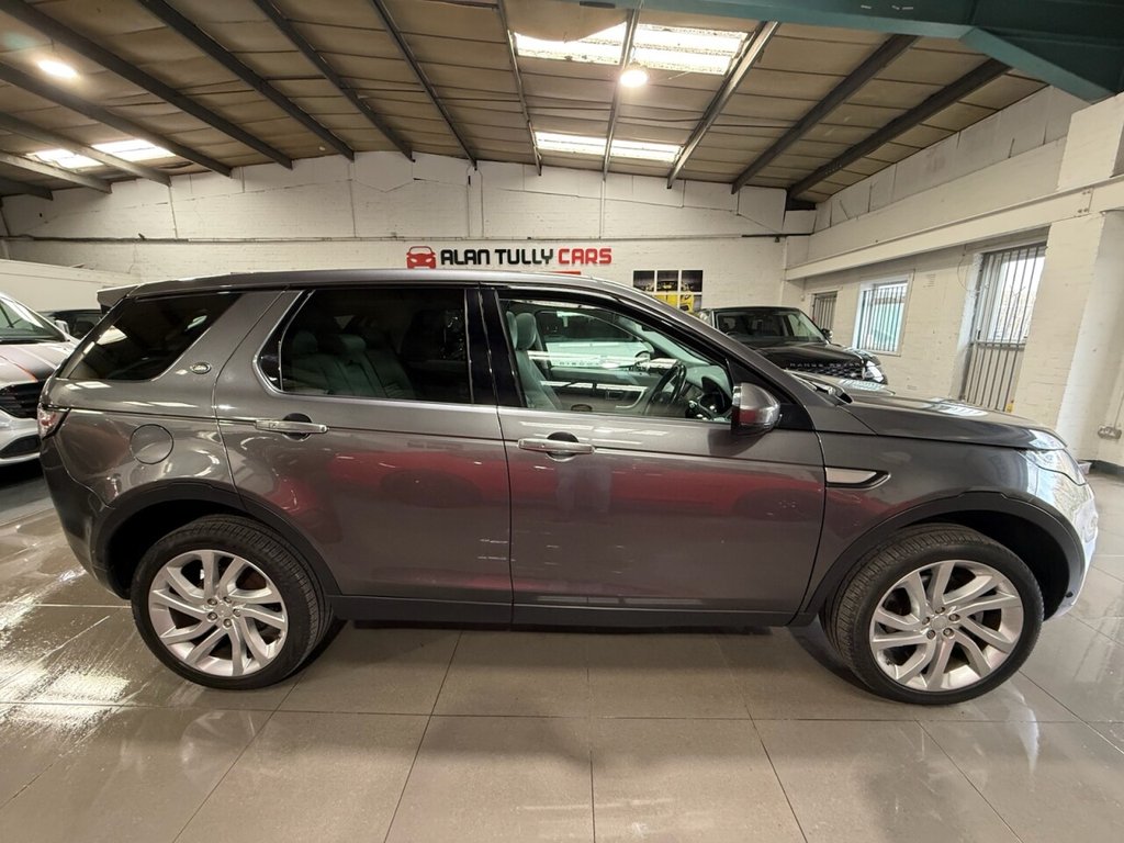 Used Land Rover Discovery Sport 2015 for sale - 77655118: Photo 8