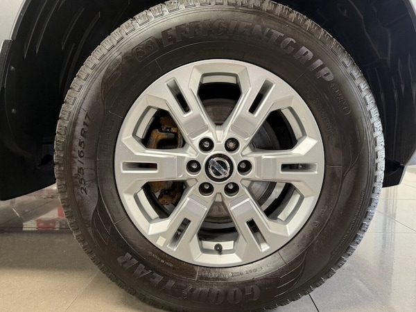 Used Nissan Navara 2020 for sale - 75653843: Photo 15