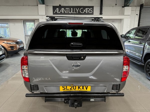 Used Nissan Navara 2020 for sale - 75653843: Photo 4