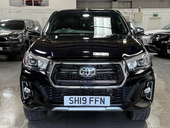 Used Toyota Hilux 2019 for sale - 75549249: Photo