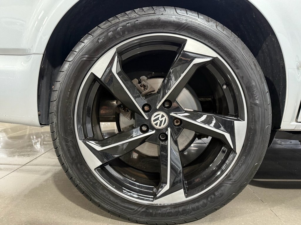 Used Volkswagen Caravelle 2020 for sale - 76386076: Photo 14