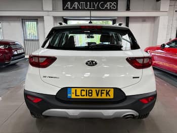 Used Kia Stonic 2018 for sale - 79632256: Photo