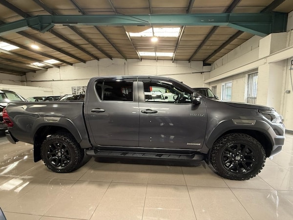 Used Toyota Hilux 2022 for sale - 76303720: Photo 8