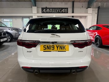 Used Jaguar XF 2019 for sale - 79313247: Photo