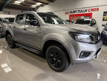 Nissan - Navara