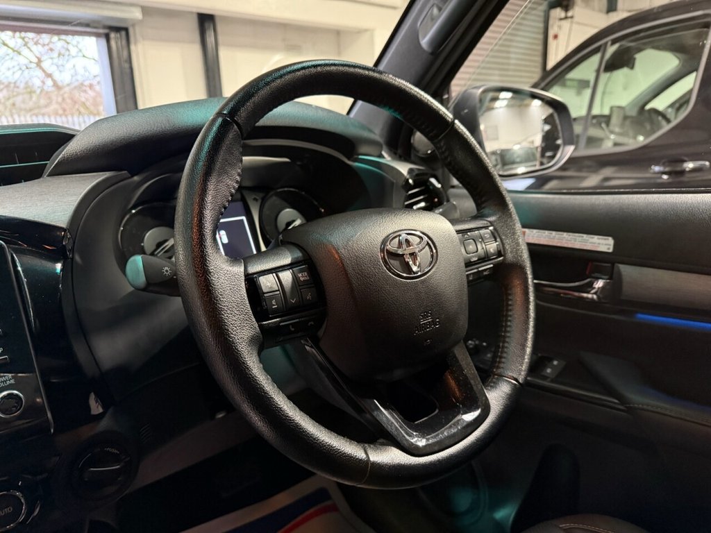 Used Toyota Hilux 2021 for sale - 76973221: Photo 28