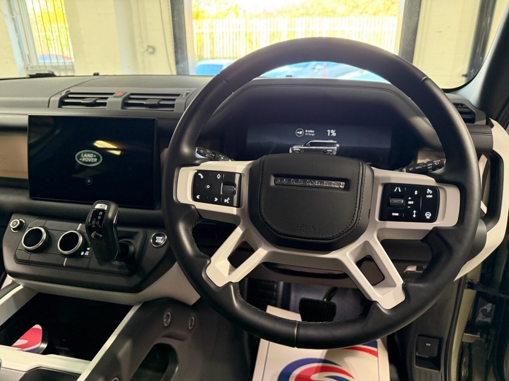 Used Land Rover Defender 2025 for sale - 76740525: Photo 18