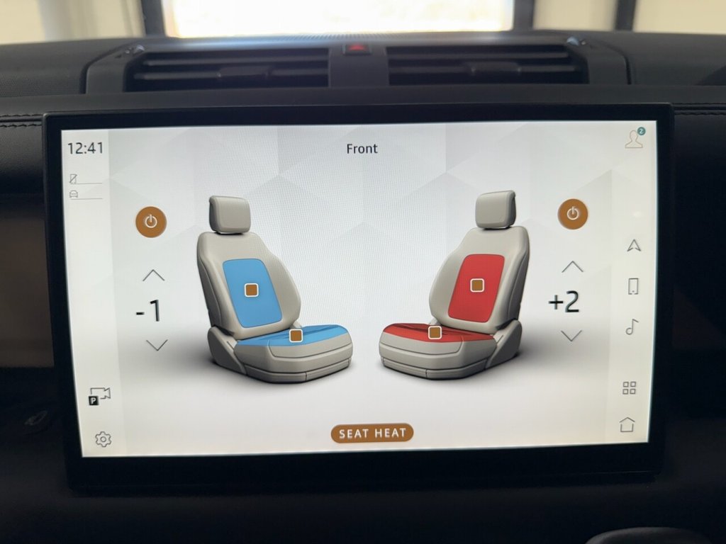 Used Land Rover Defender 2025 for sale - 76740525: Photo 32