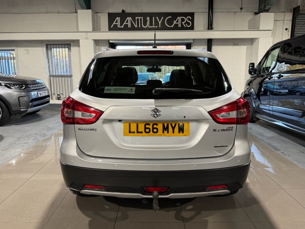 Used Suzuki SX4 S-Cross 2016 for sale - 76784263: Photo 4