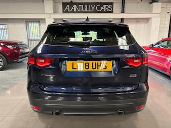 Used Jaguar F-Pace 2018 for sale - 79632257: Photo