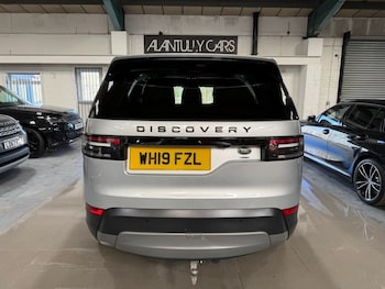 Used Land Rover Discovery 2019 for sale - 77952308: Photo