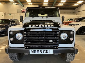 Used Land Rover Defender 90 2015 for sale - 75549232: Photo