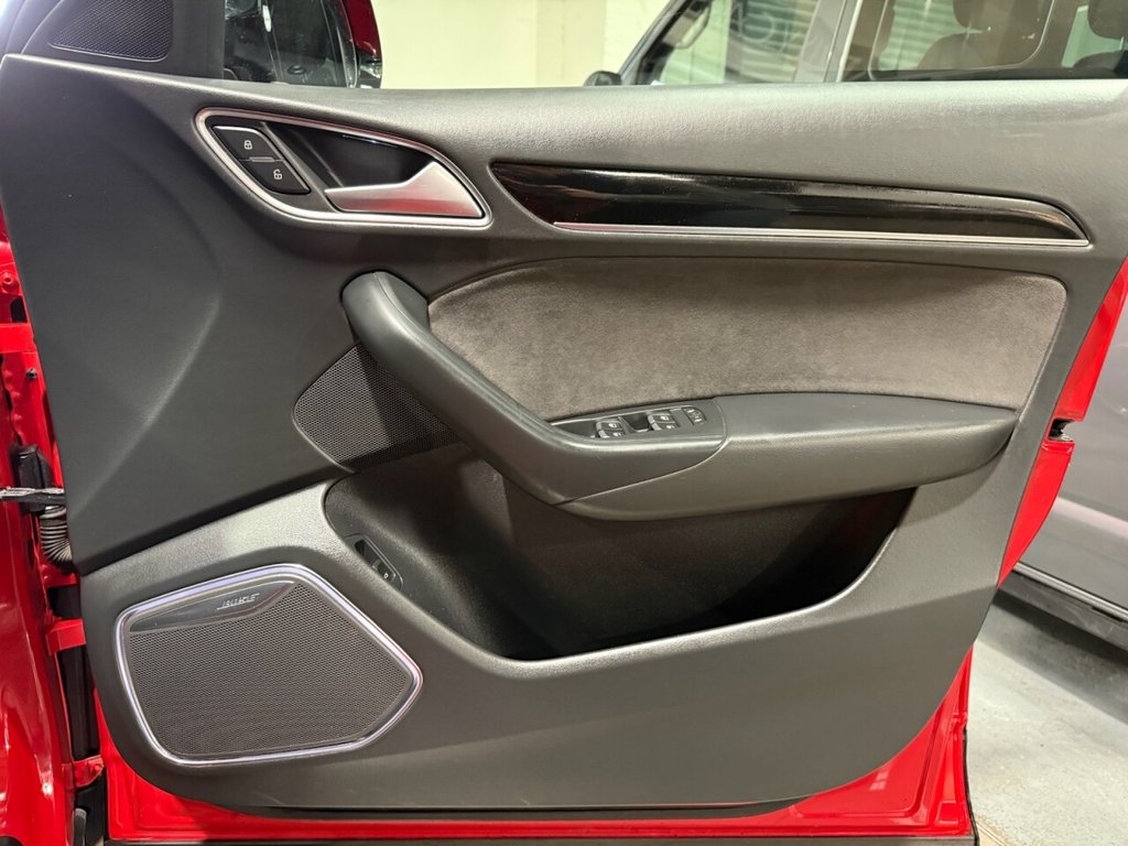 Used Audi Q3 2018 for sale - 76266690: Photo 19