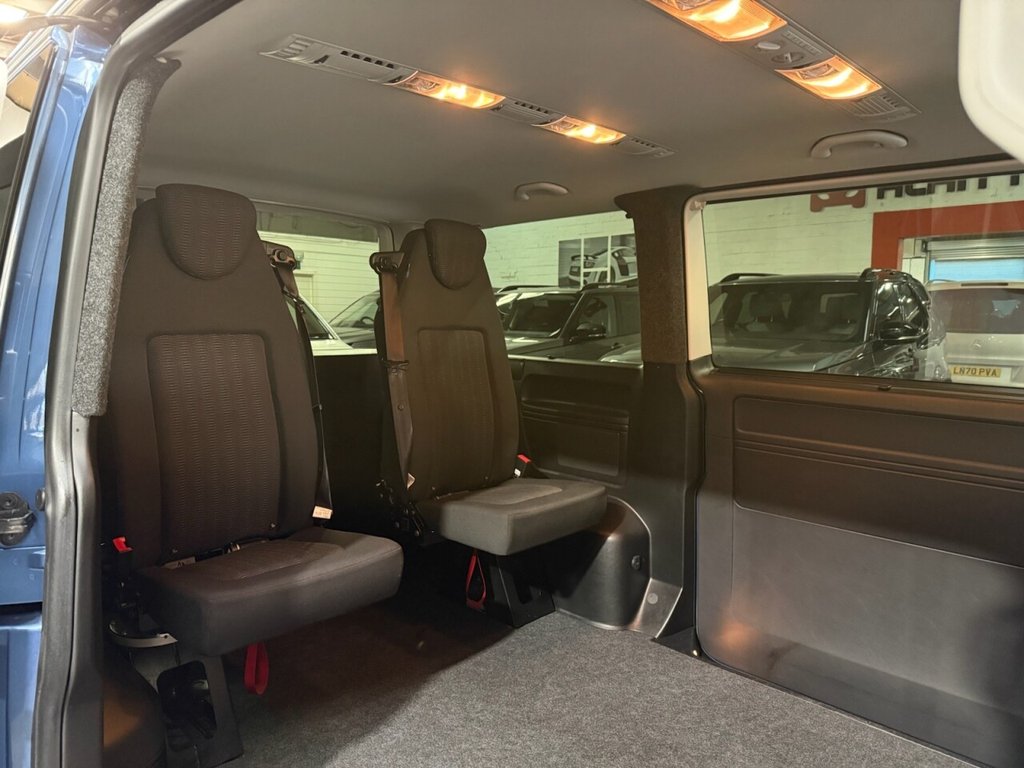 Used Volkswagen Transporter Shuttle 2017 for sale - 77007237: Photo 20