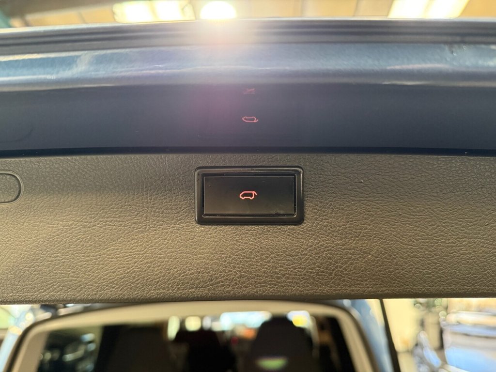 Used Volkswagen Transporter Shuttle 2017 for sale - 77007237: Photo 22