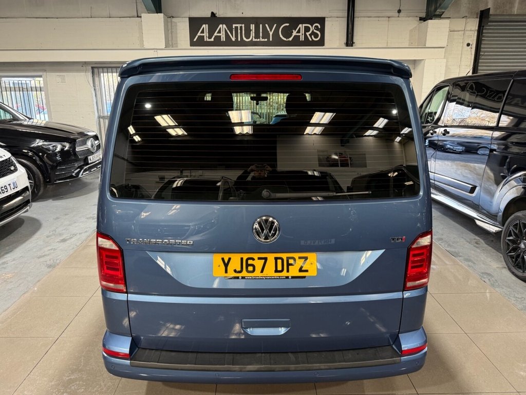 Used Volkswagen Transporter Shuttle 2017 for sale - 77007237: Photo 4