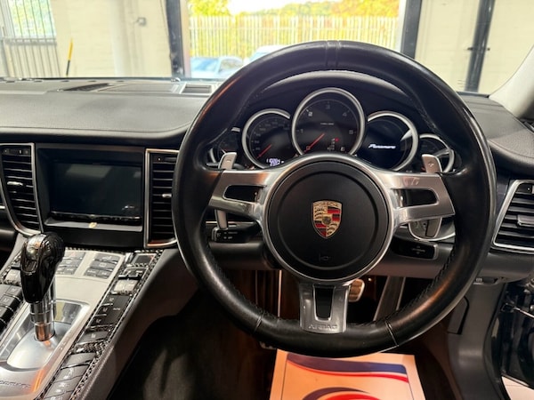 Used Porsche Panamera 2015 for sale - 76323303: Photo 18