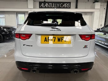 Used Jaguar F-Pace 2017 for sale - 78227379: Photo
