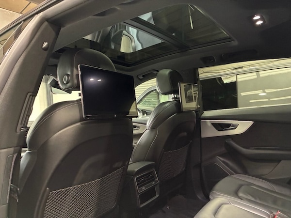 Used Audi Q8 2019 for sale - 76345379: Photo 24