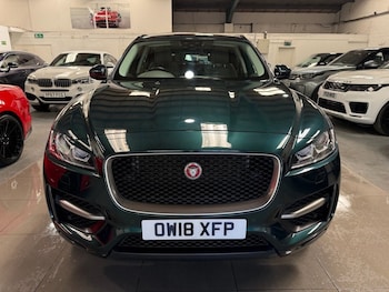 Used Jaguar F-Pace 2018 for sale - 78726010: Photo