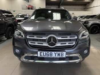 Used Mercedes-Benz X-Class 2018 for sale - 75549290: Photo