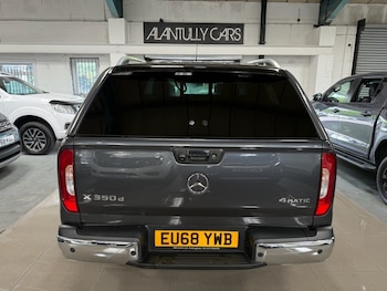 Used Mercedes-Benz X-Class 2018 for sale - 75549290: Photo