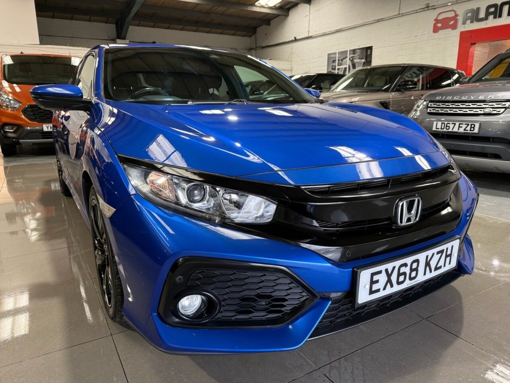 Used Honda Civic 2018 for sale - 77879600: Photo 11