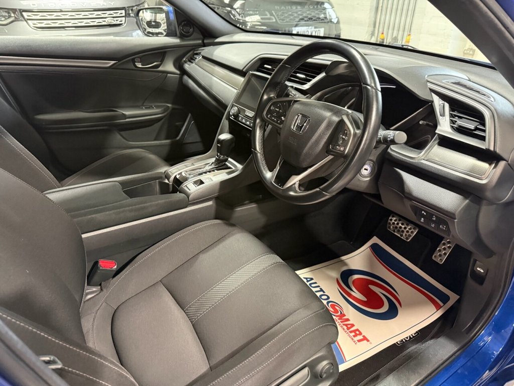 Used Honda Civic 2018 for sale - 77879600: Photo 16