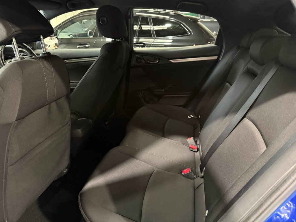 Used Honda Civic 2018 for sale - 77879600: Photo 23