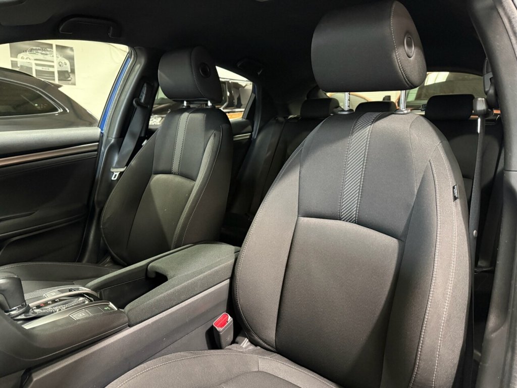 Used Honda Civic 2018 for sale - 77879600: Photo 26
