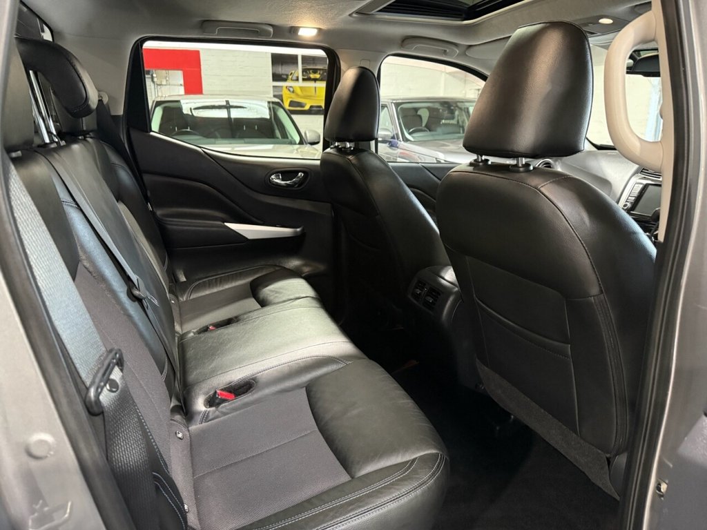 Used Nissan Navara 2020 for sale - 76470094: Photo 20