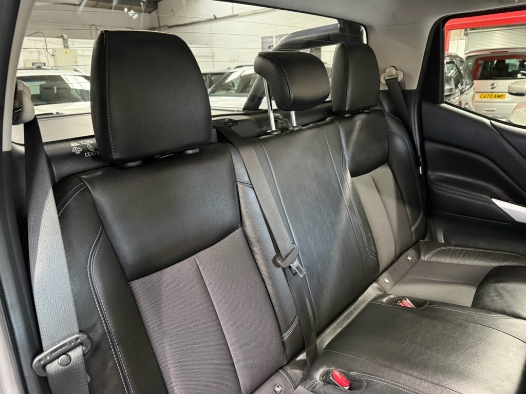 Used Nissan Navara 2020 for sale - 76470094: Photo 21