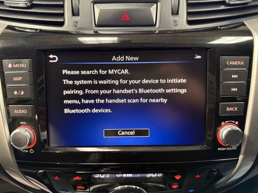 Used Nissan Navara 2020 for sale - 76470094: Photo 32