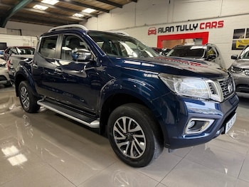 Nissan - Navara