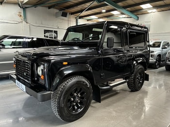 Used Land Rover Defender 2016 for sale - 75549321: Photo