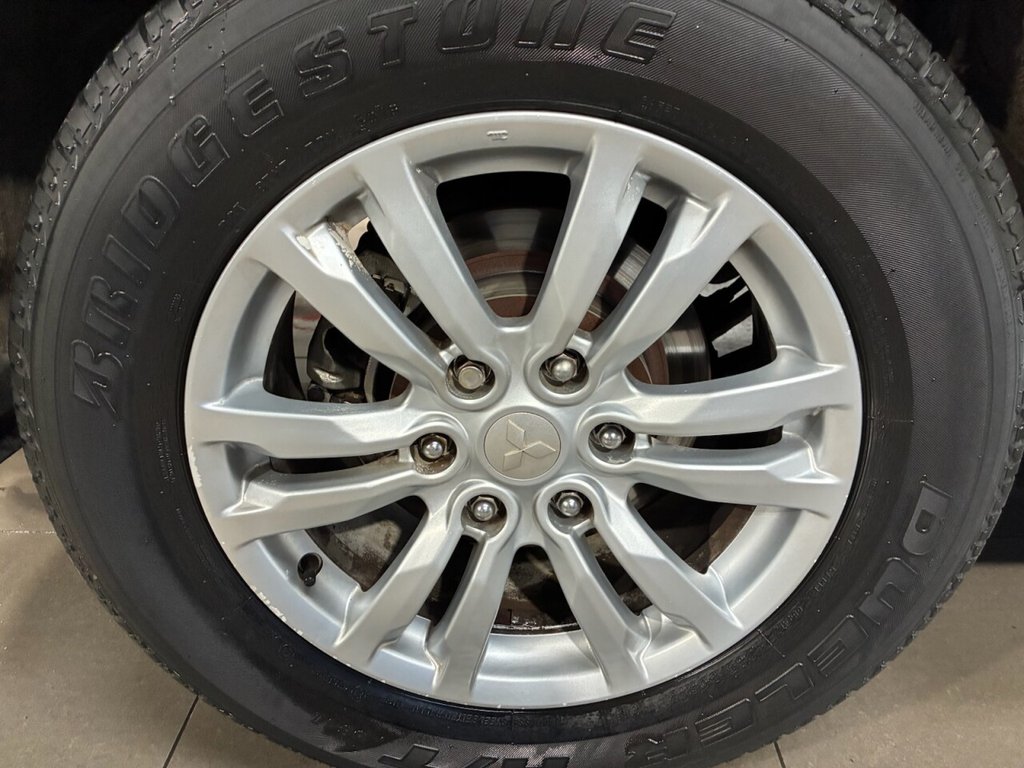 Used Mitsubishi Shogun 2013 for sale - 76469951: Photo 14