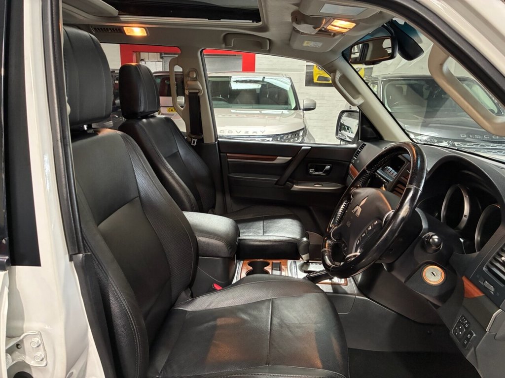 Used Mitsubishi Shogun 2013 for sale - 76469951: Photo 16