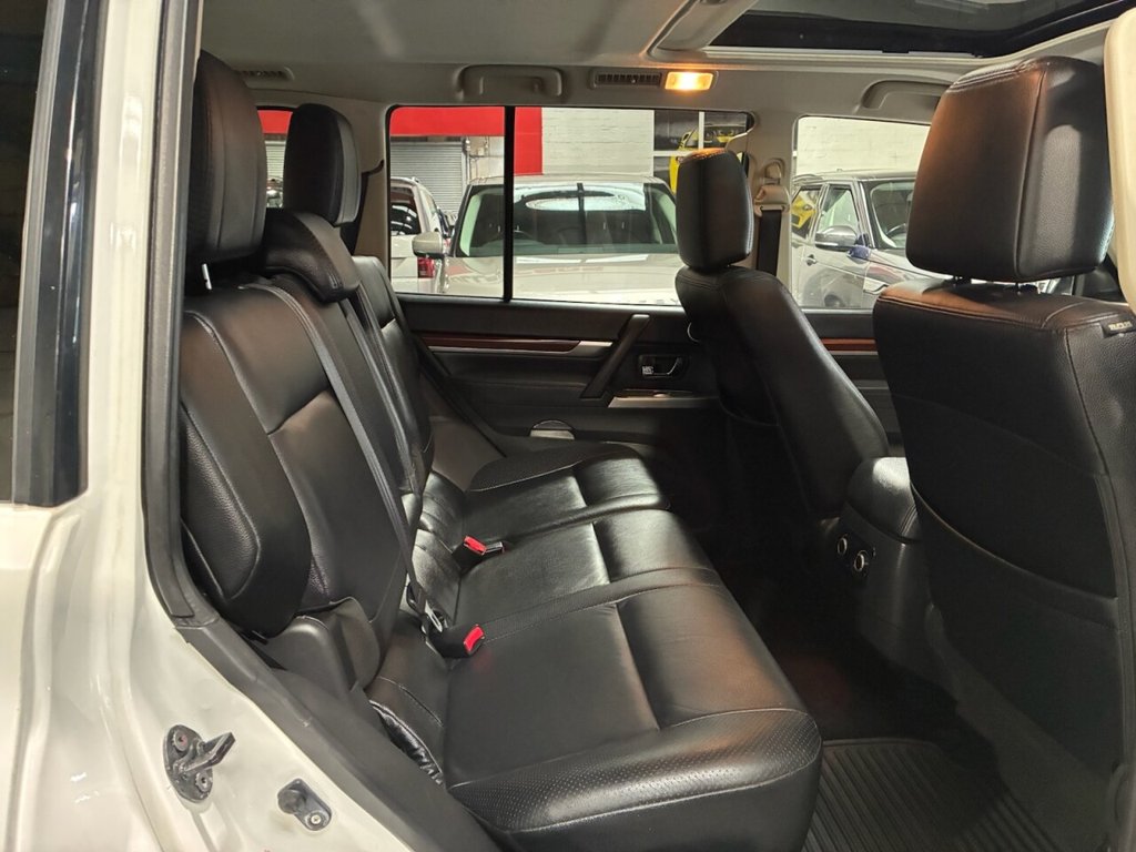 Used Mitsubishi Shogun 2013 for sale - 76469951: Photo 21