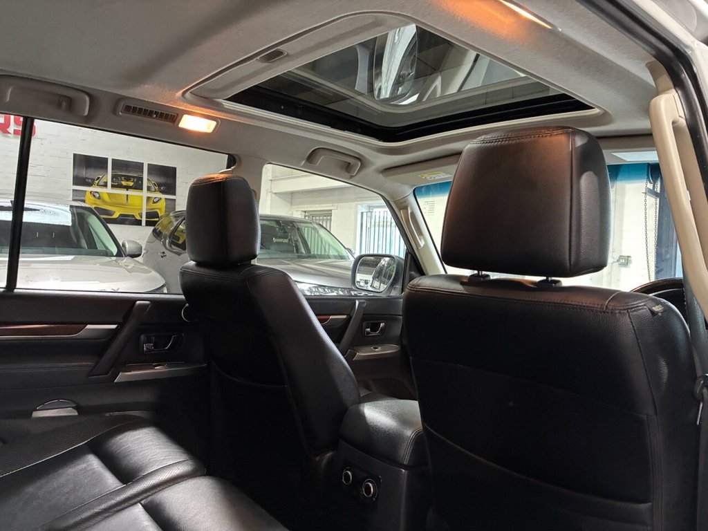 Used Mitsubishi Shogun 2013 for sale - 76469951: Photo 22