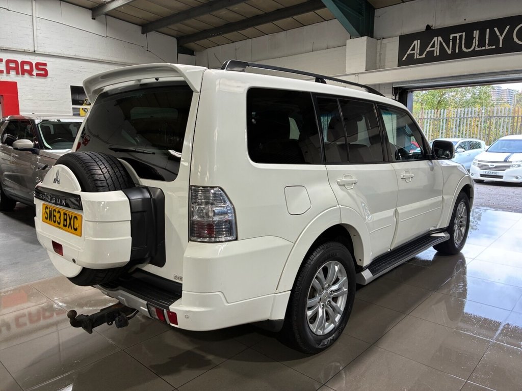 Used Mitsubishi Shogun 2013 for sale - 76469951: Photo 6