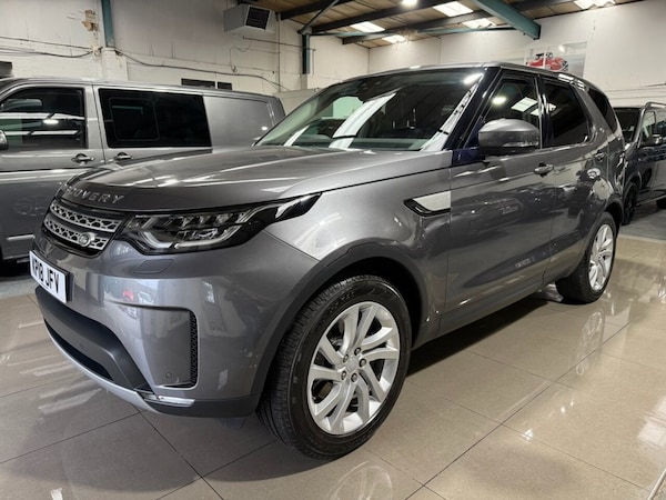 Used Land Rover Discovery 2018 for sale - 76304127: Photo 2