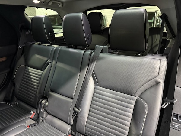 Used Land Rover Discovery 2018 for sale - 76304127: Photo 30