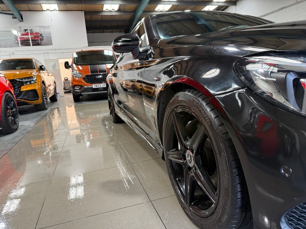 Used Mercedes-Benz C Class 2017 for sale - 77608722: Photo 11