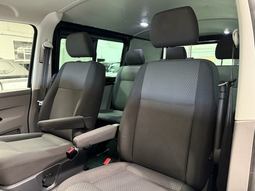 Used Volkswagen Transporter 2022 for sale - 75973612: Photo 25