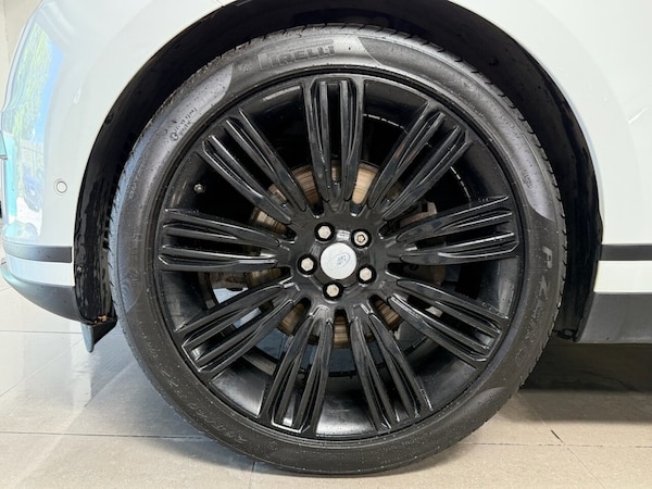 Used Land Rover Range Rover Velar 2017 for sale - 75549256: Photo 12