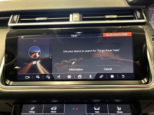 Used Land Rover Range Rover Velar 2017 for sale - 75549256: Photo 35