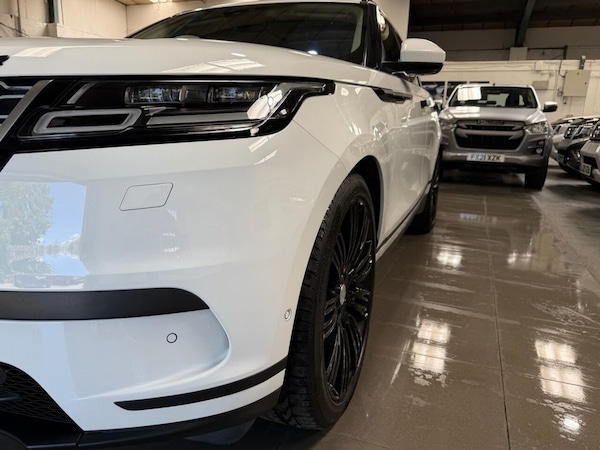 Used Land Rover Range Rover Velar 2017 for sale - 75549256: Photo 9